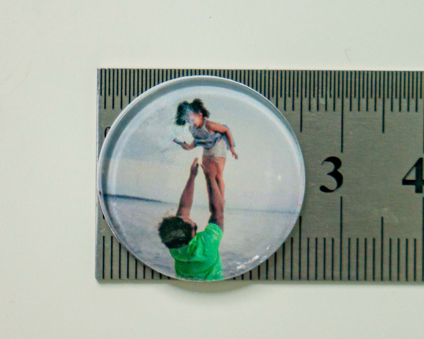25mm (cabochon)  Magnetic Glass Picture